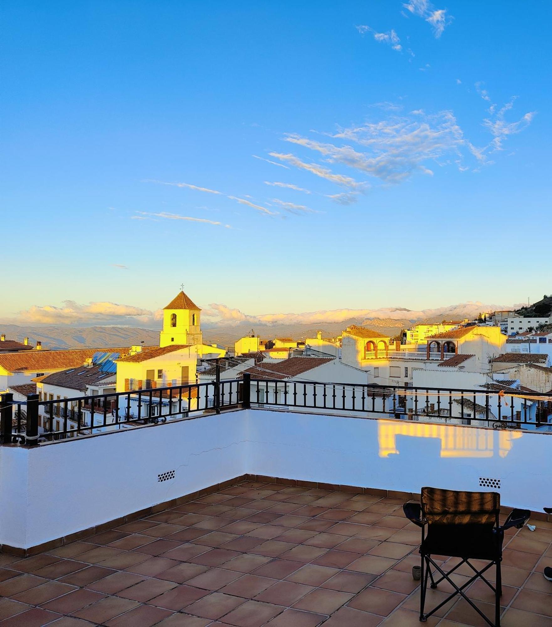 Canillas de Aceituno Modern, Bright And Comfortable Apartment With Shared Roof Terrace מראה חיצוני תמונה